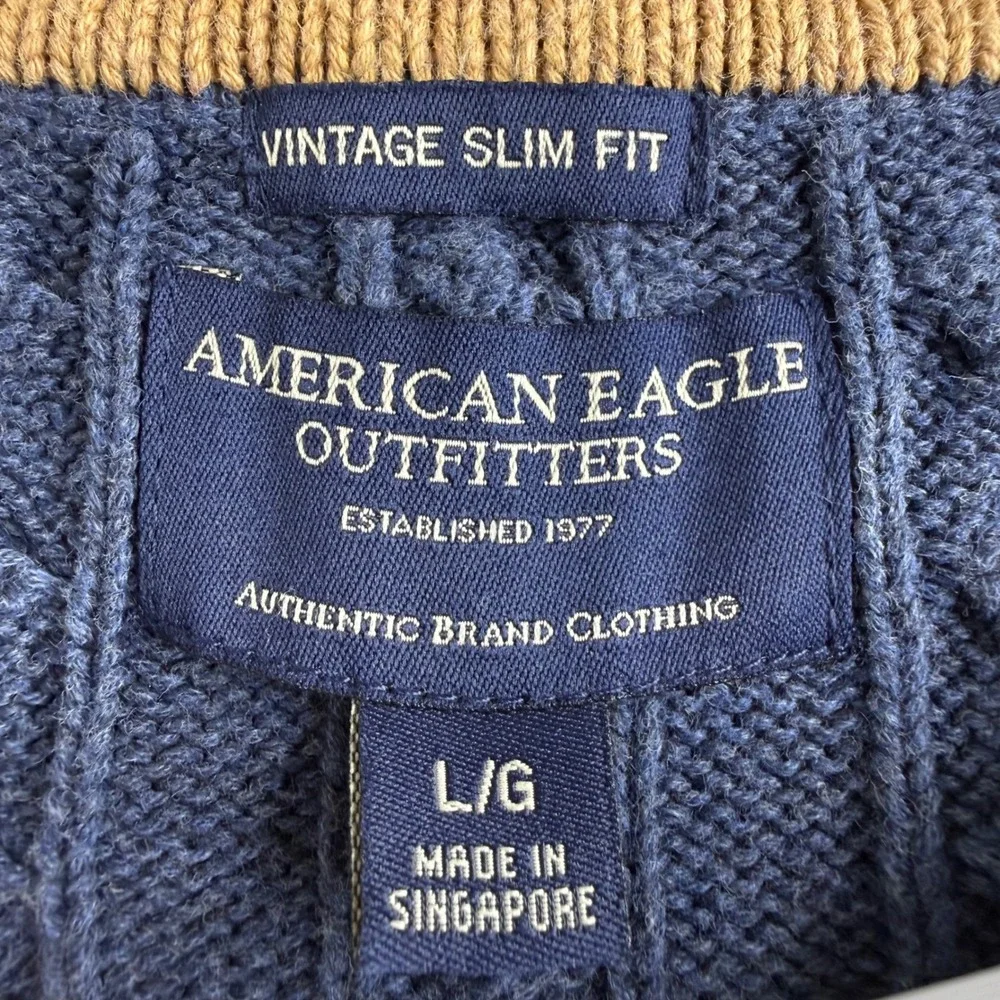 American Eagle Vintage Slim Fit Cable Knit V-Neck Sweater Mens Size Large Blue